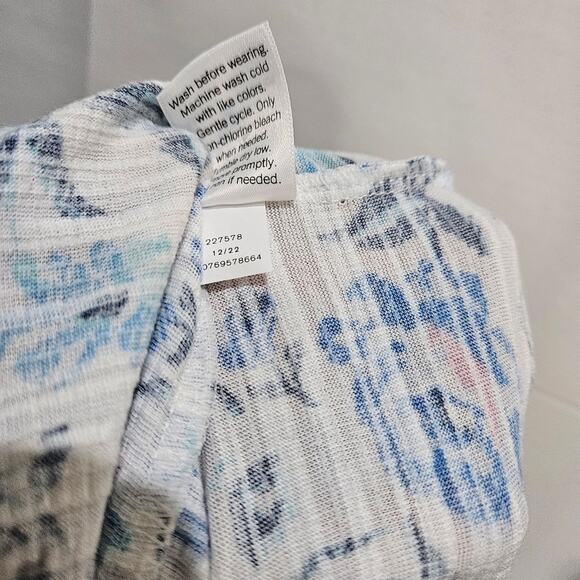 LC Lauren Conrad Floral Flowy White Blue Blouse Size 4X - Picture 5 of 8